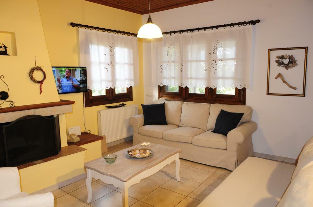 Athos View Villa By The Sea Ormos Panagias Exteriör bild